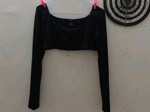 FULL SLEEVES BLACK TOP🚩🖤