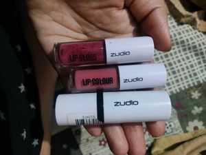 Black Peplum Cute Top Lipstick Combo