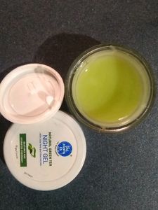 The Moms Co. Natural Green Tea Night Gel