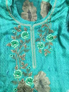 Kashmir Embroder 3 Piece Suit Very Warm