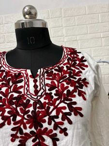 Short Chikankari Kurti