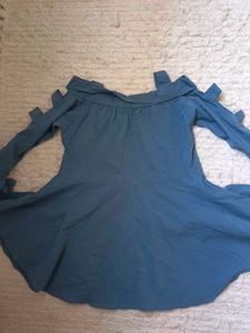 Blue Top  With Beautiful Sleves