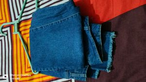 A Slim Fit Blue Jeans 👖