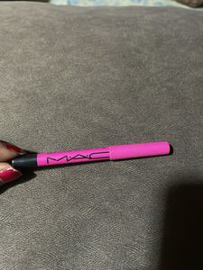 MAC Kajal Eyeliner