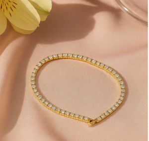 Pretty Pearl Heart Necklace