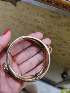 braclate with Orange Stone