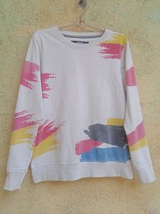 White Sweatshirt Of Kook N Keech