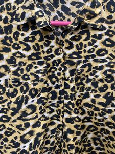 Women Tiger Print Shirt