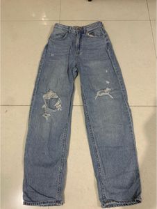 Distressed Wide Leg Jeans