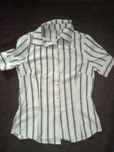 Striped Short Sleeve Blouse