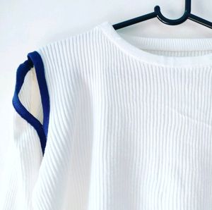 The Korean White Top