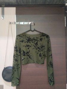 Olive Green Crop Top 😻