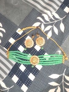 Green Beaded Necklace Set