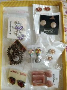 Vintage Fashion Earrings Collection
