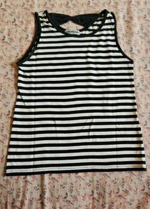 striped top
