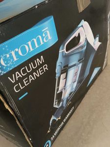 Croma Vacuum Cleaner