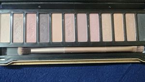 URBAN DECAY NAKED 5