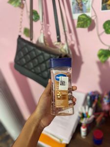 Vaseline Intensive Care Coconut Body Oil