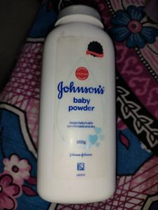 Johnson's Baby Powder