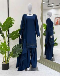 New Stayle Beautiful Pakistani Dress Inpoted Dres