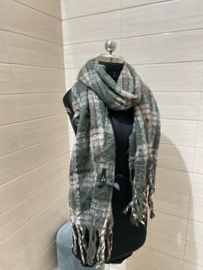 Pintresty 🌸Cozy Plaid Scarf