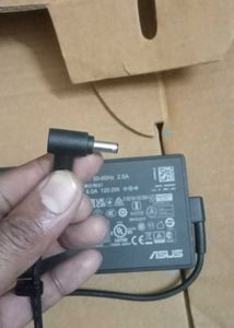 ASUS LAPTOP CHARGER NEW AND ORIGINAL 120 WATT