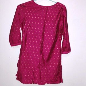 Women Short Pink Kurti
