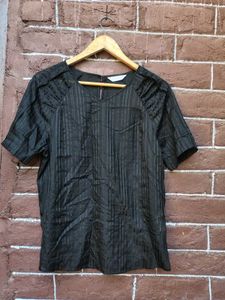 Bundle offer➡️ 4 tops for 150