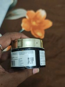 Good Vibes Gold Face Mask