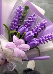 LAVENDER PIPE CLEANER FLOWERS