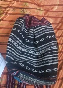 Goan backbag (handwoolen)