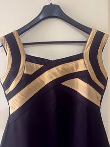 Chic Black &amp; Gold Dress