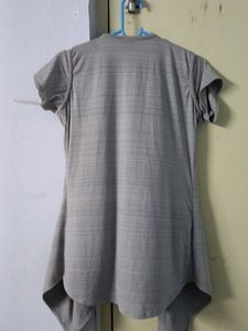 Trendy Top , Attached With Flannel
