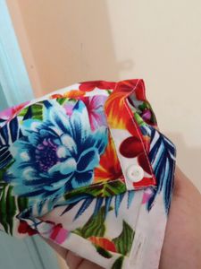 Alin Kind Of Short Top