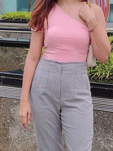 One shoulder baby pink crop top