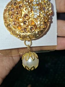 Fashion Brooch with Pearl Drop