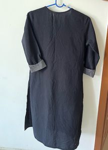 Max Black Kurta With White Embroidery