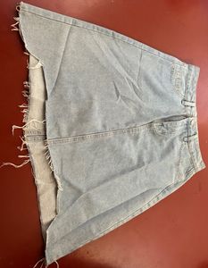 Urbanic Skirt New With Tag