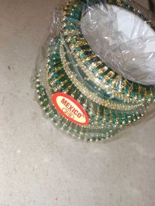 Emerald Green &amp; Gold Bangle Set