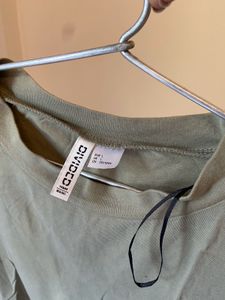 H&amp;M Basic Crop Tee