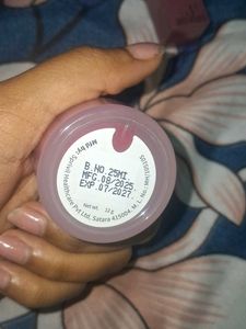 Maybelline Vinyl Ink and plum lip balm combo