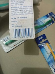 Dento Clinic Toothbrushes