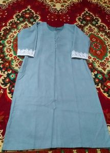 Pakistani Style Kurta Sets.
