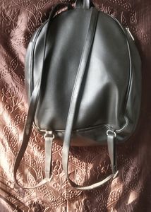 Black Bag 🛍️