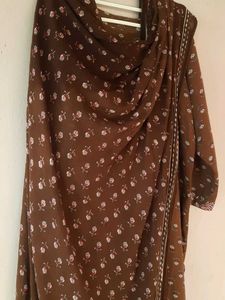 Brown Floral Printed Kurta Set(40-42 Bust)