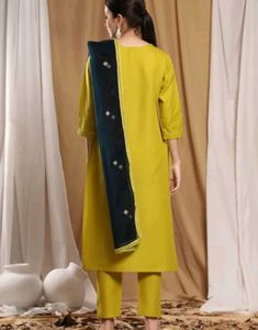 Elegant Green &amp; Blue Embroidered Salwar Kameez