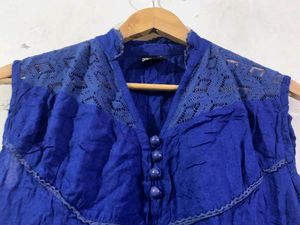 Sleevless Blue Top