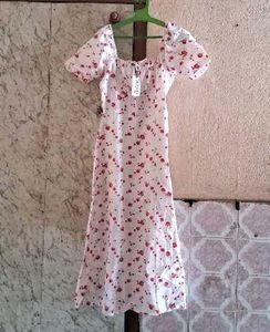 Floral Puff Sleeve Midi Dress