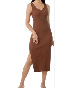 Brown Ribbed Bodycon With Slit