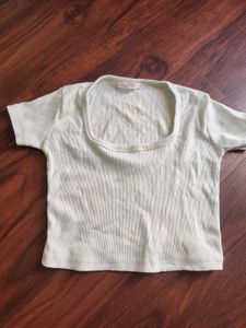 6 Zara &amp; H&amp;M Tshirts